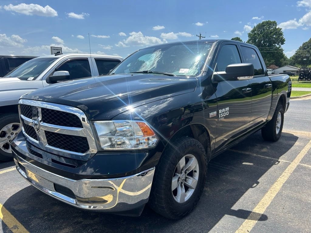 2019 Ram 1500 Classic SLT