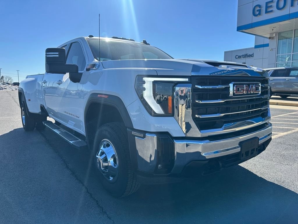 Used 2024 GMC Sierra 3500HD SLE with VIN 1GT49TEY2RF402040 for sale in Little Rock