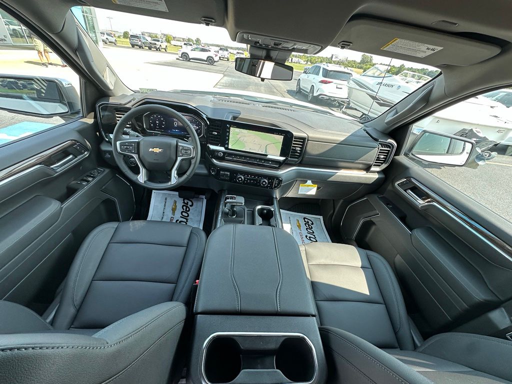 2026 Chevrolet Silverado 1500 LT - Photo 4