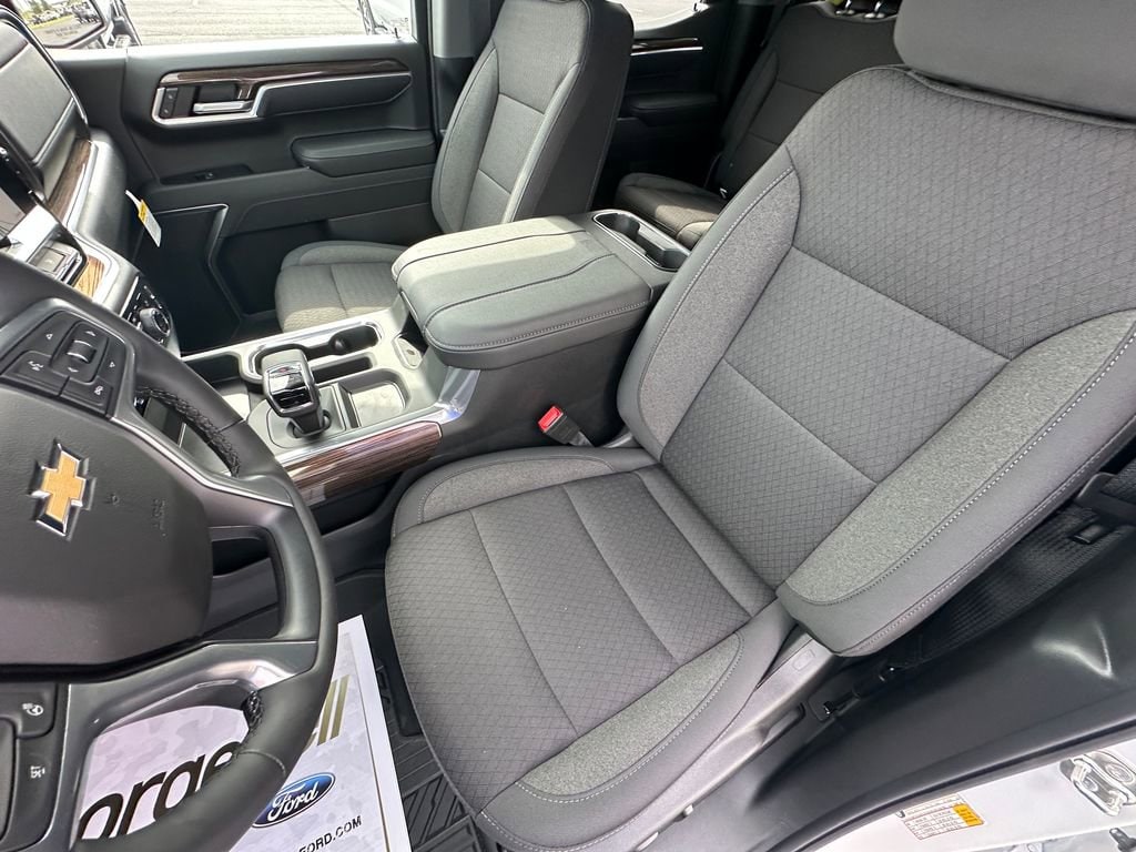 2026 Chevrolet Silverado 1500 LT - Photo 17
