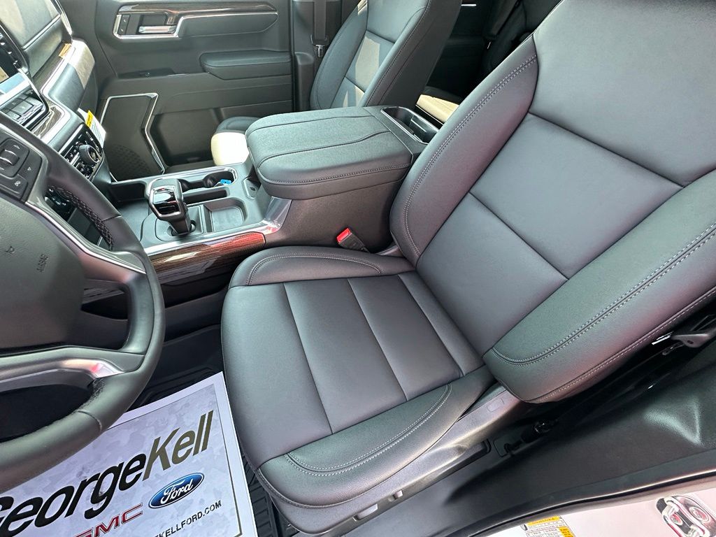 2026 Chevrolet Silverado 1500 LT - Photo 15