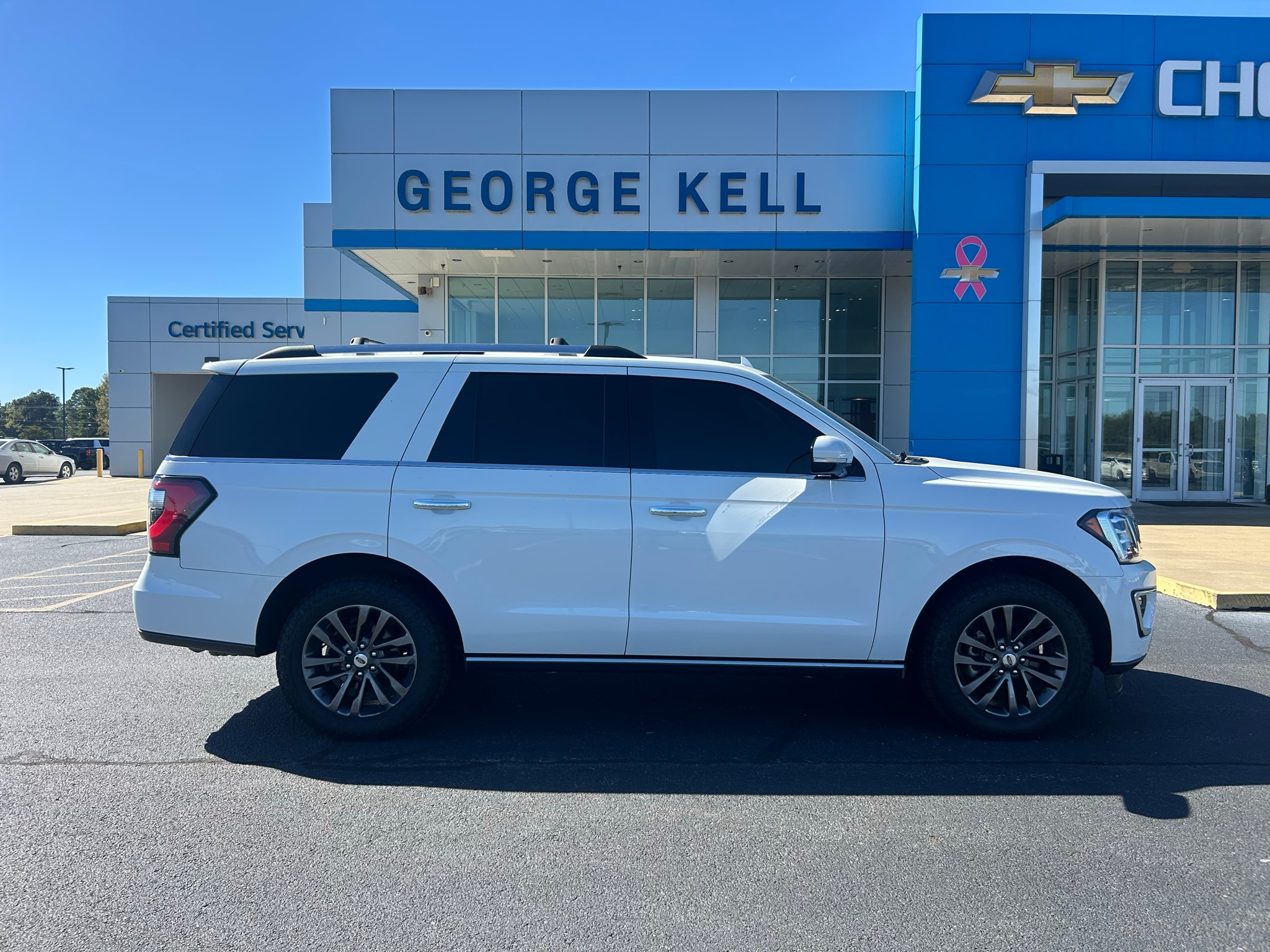 White 2021 Ford Expedition SUV / Crossover 4X2 Automatic