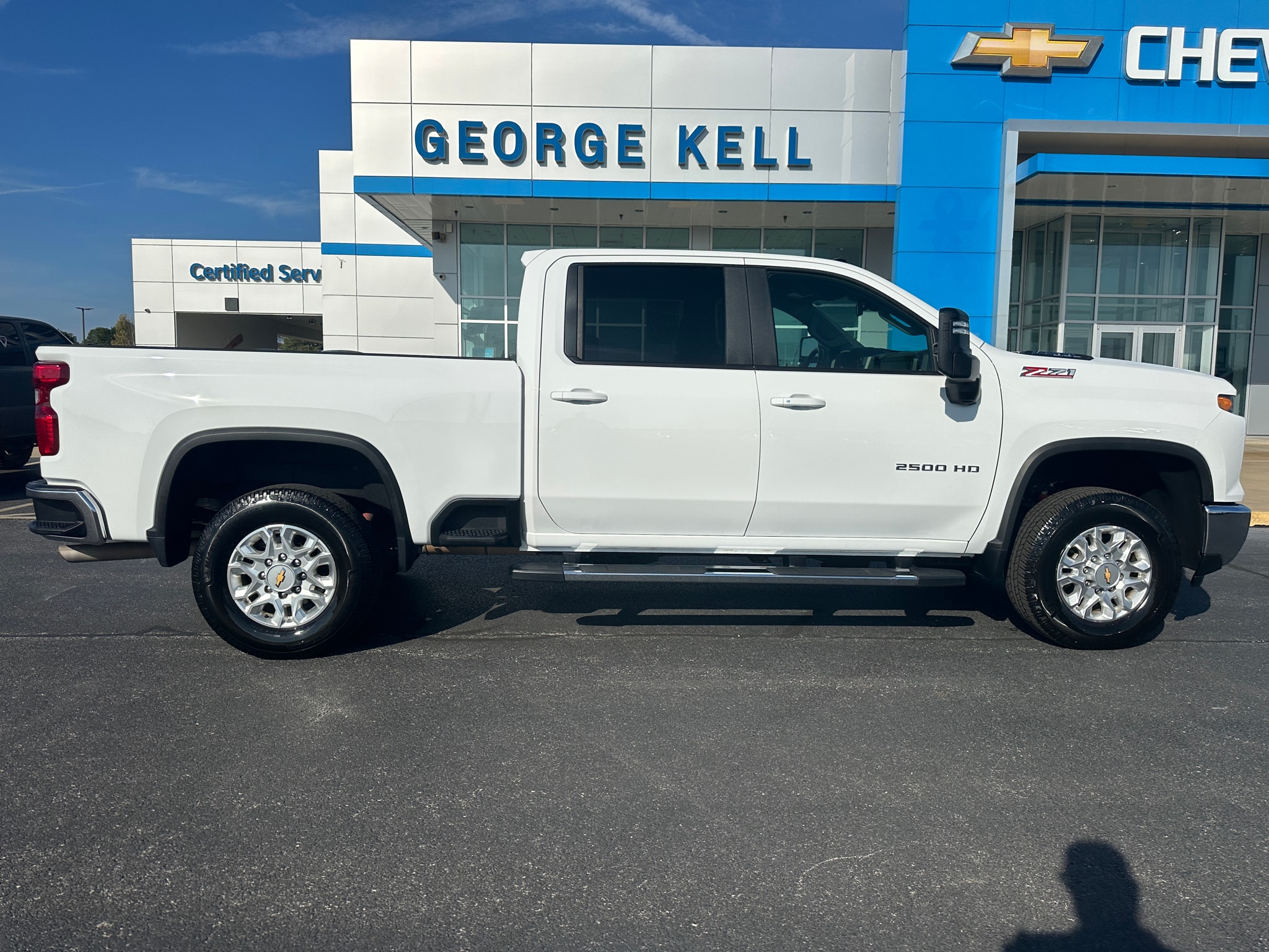 Used 2024 Chevrolet Silverado 2500HD LT with VIN 2GC4YNE79R1166354 for sale in Little Rock