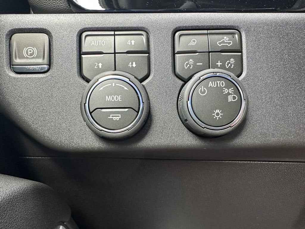 2026 Chevrolet Silverado 1500 LT - Photo 14