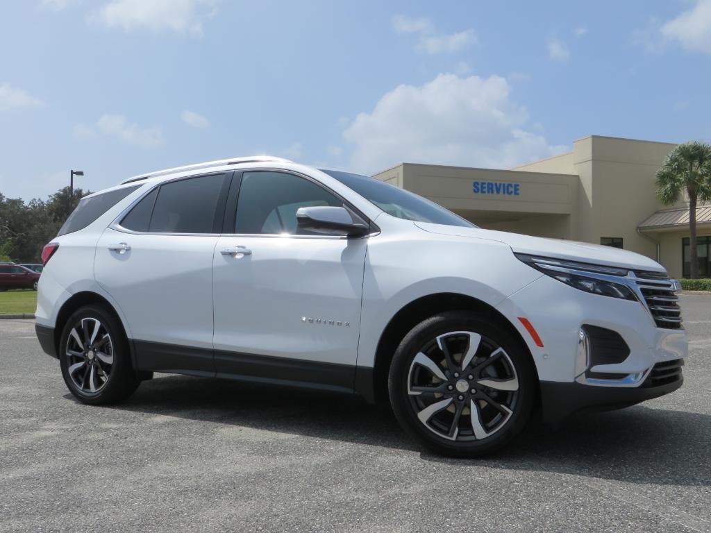 Used 2022 Chevrolet Equinox Premier with VIN 3GNAXNEVXNS156619 for sale in Wildwood, FL