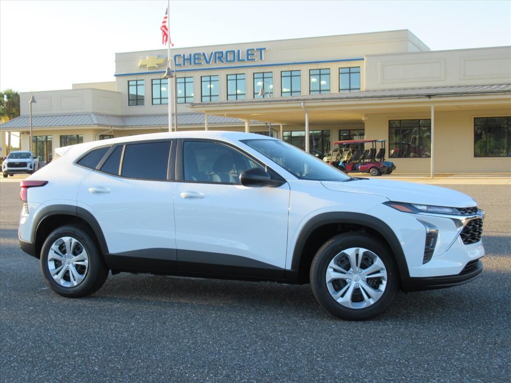 New 2026 Chevrolet Trax LS SUV