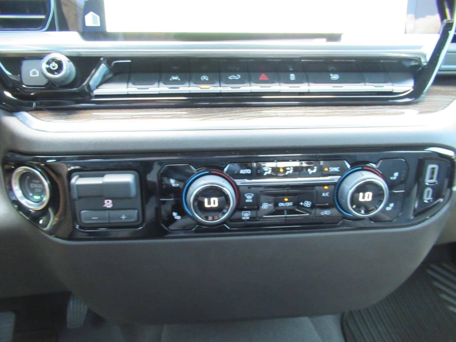 2026 Chevrolet Silverado 1500 LT - Photo 26