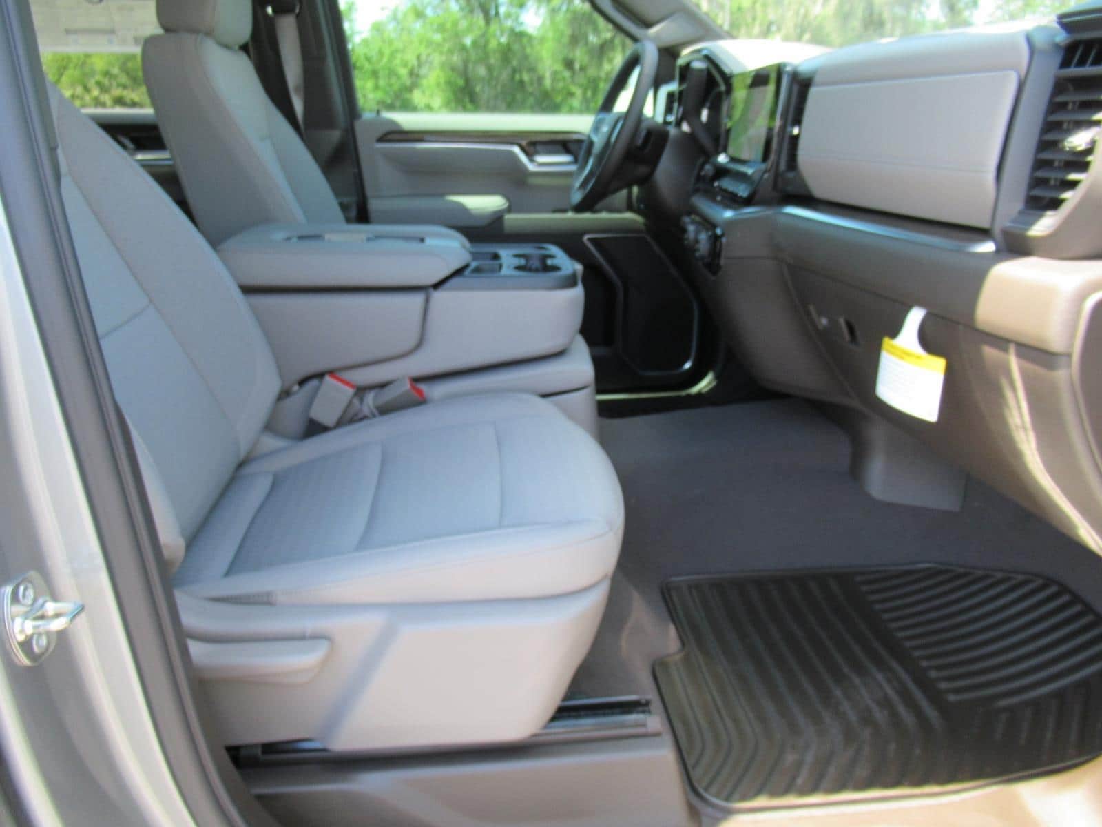2026 Chevrolet Silverado 1500 LT - Photo 11