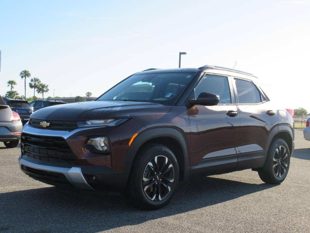 2022 Chevrolet Trailblazer LT photo 3