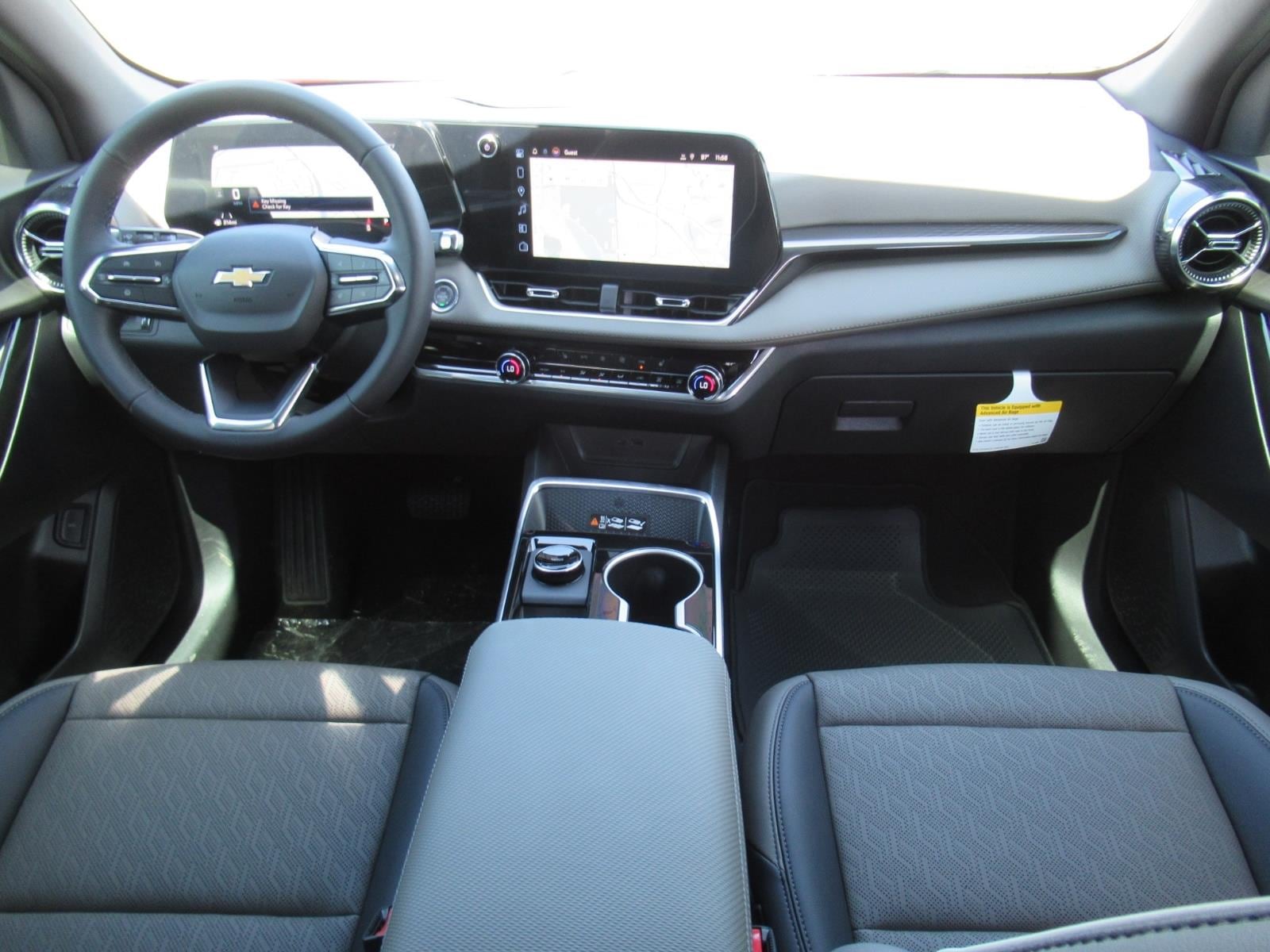 2027 Chevrolet Equinox LT - Photo 13