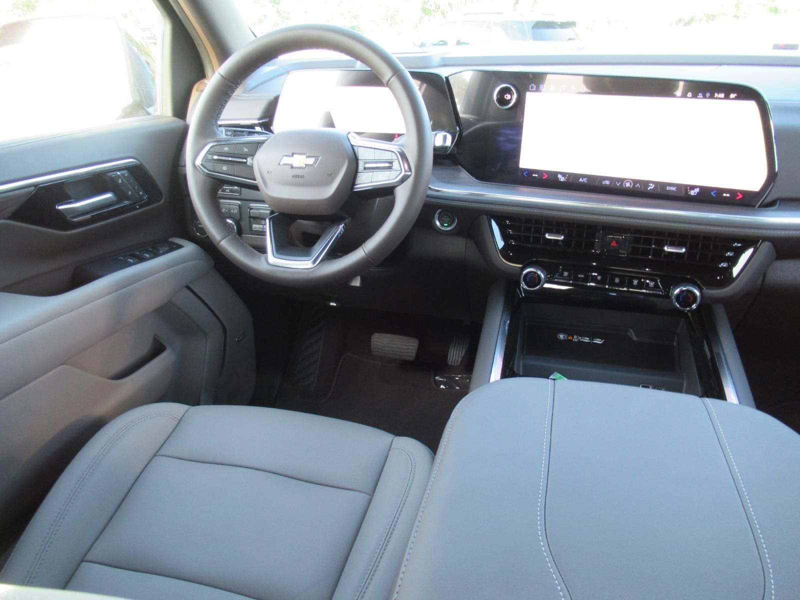 2026 Chevrolet Tahoe LT - Photo 13
