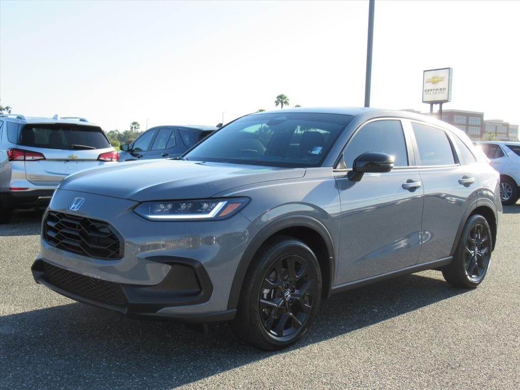 2025 Honda HR-V Sport photo 2