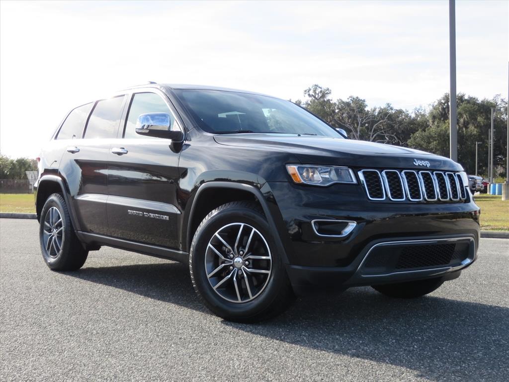 2017 Jeep Grand Cherokee Limited's photo