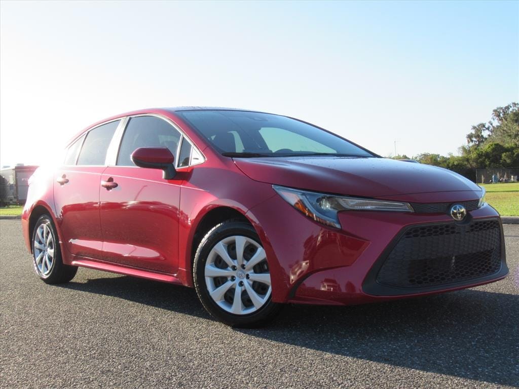 Used 2020 Toyota Corolla LE Sedan