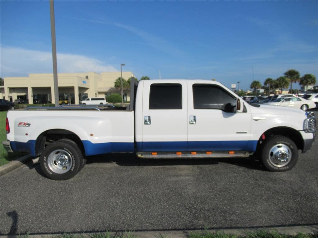 Used 2006 Ford F-350 Super Duty Lariat with VIN 1FTWW33P46EA93717 for sale in Wildwood, FL