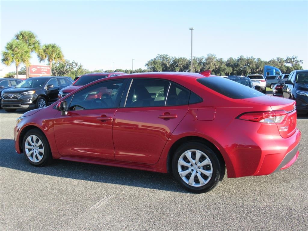Used 2020 Toyota Corolla LE Sedan