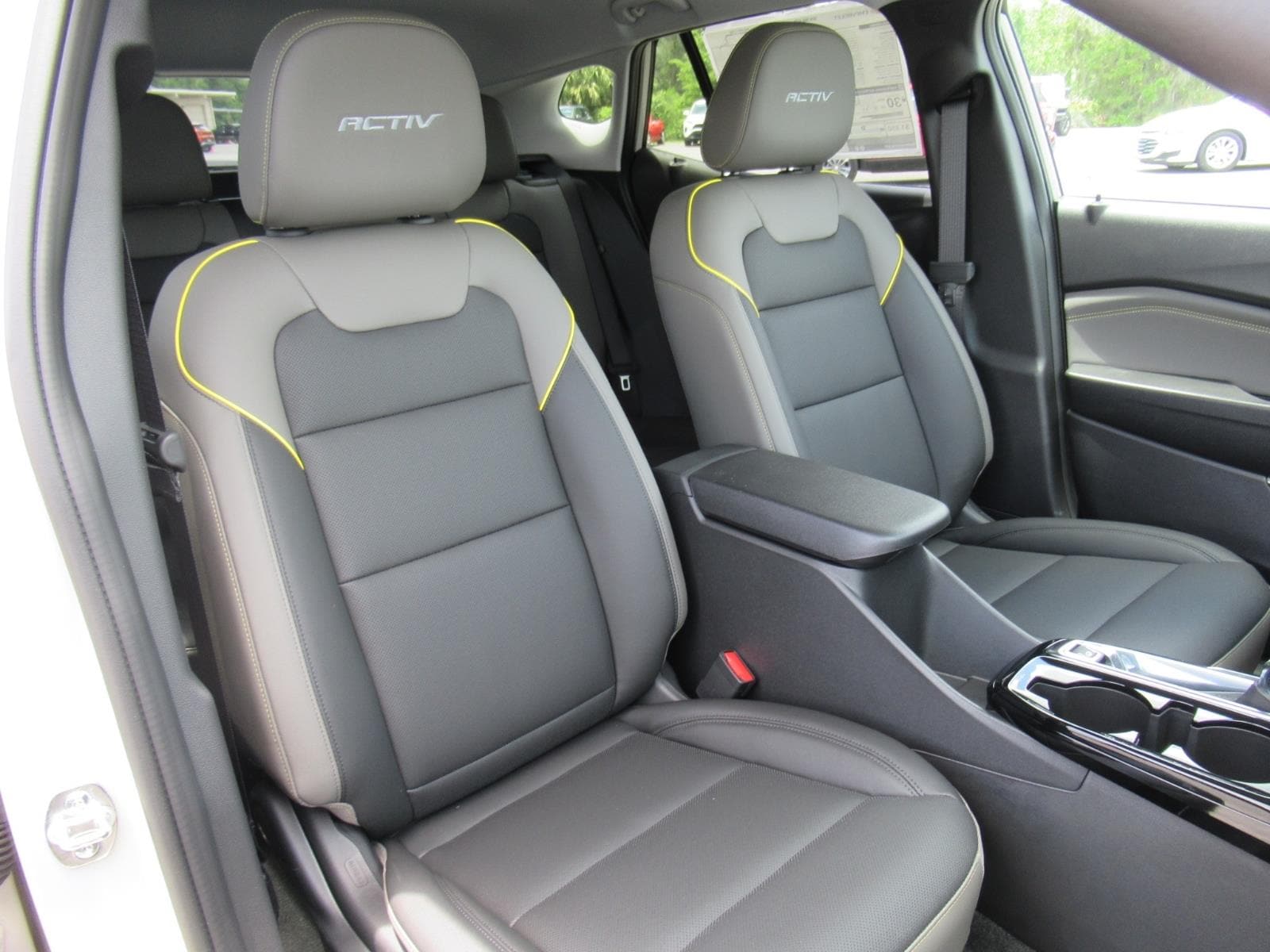 2026 Chevrolet Trax Activ - Photo 9