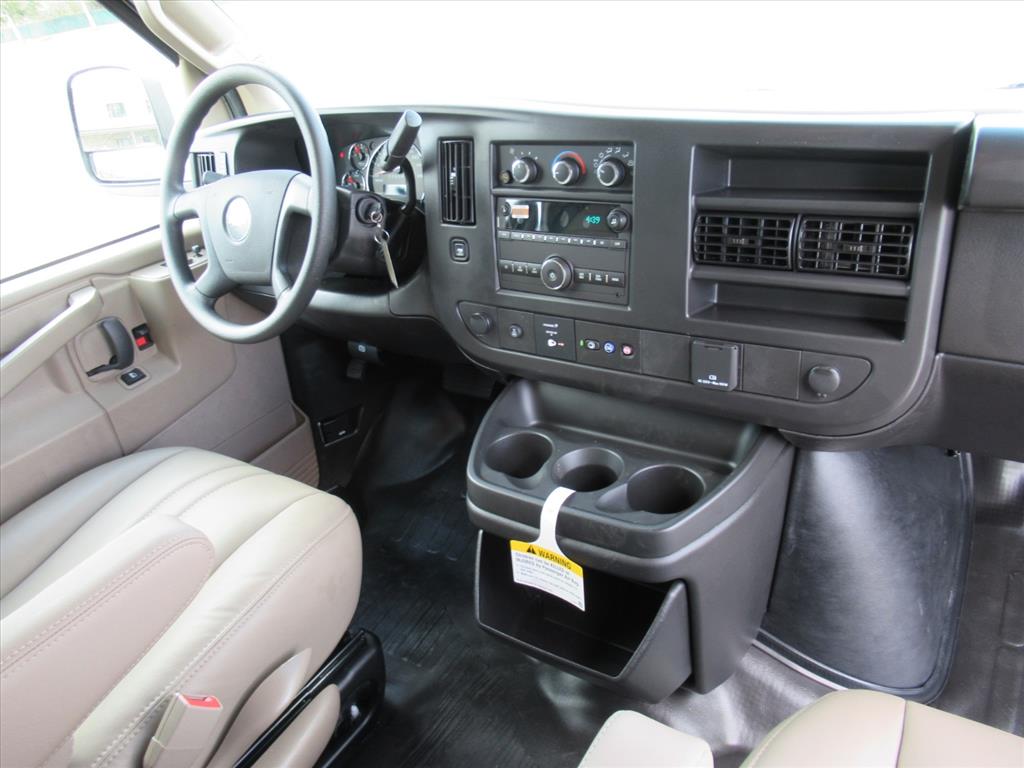 2026 Chevrolet Express Cargo Work Van - Photo 11