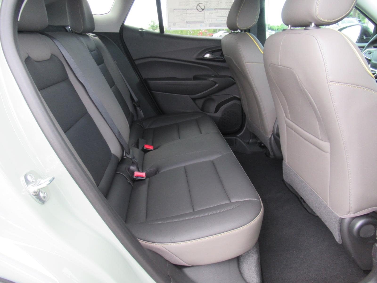 2026 Chevrolet Trax Activ - Photo 30