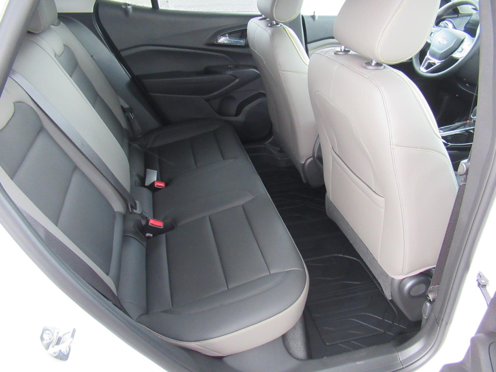 2026 Chevrolet Trax Activ - Photo 14