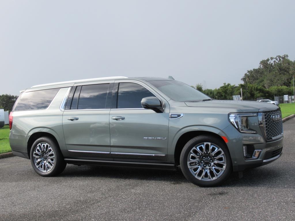 2024 Gmc Yukon XL Denali Ultimate photo 2