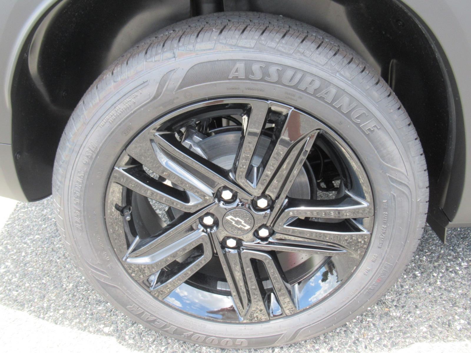 2026 Chevrolet Trax Activ - Photo 8