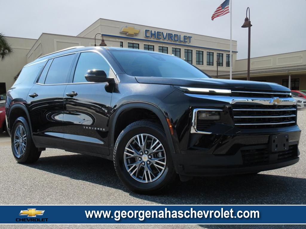 2025 Chevrolet Traverse LT's photo