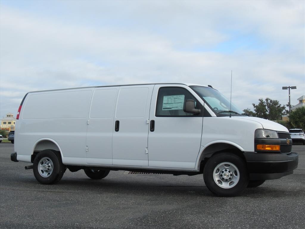 New 2025 Chevrolet Express Cargo 3500 WT Van