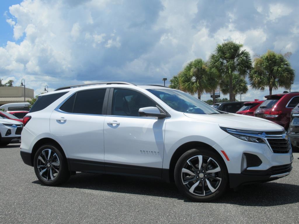 Used 2022 Chevrolet Equinox LT with VIN 3GNAXKEV9NL103063 for sale in Wildwood, FL