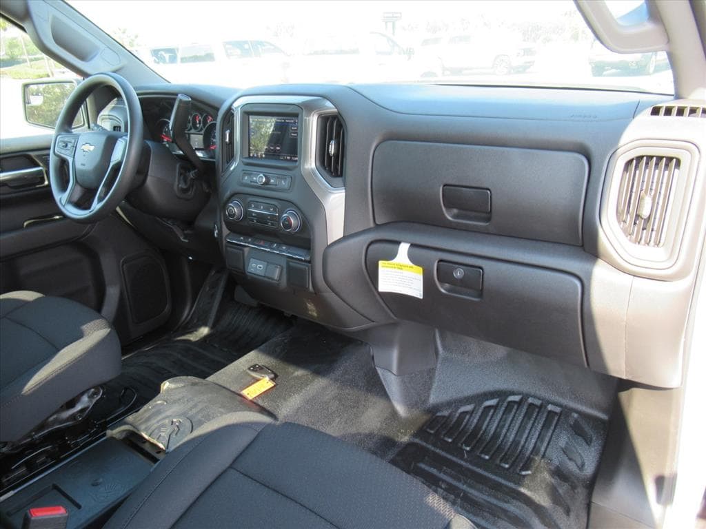 2025 Chevrolet Silverado 1500 Work Truck - Photo 10