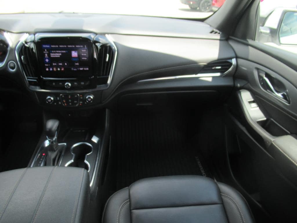 2023 Chevrolet Traverse 3LT - Photo 14