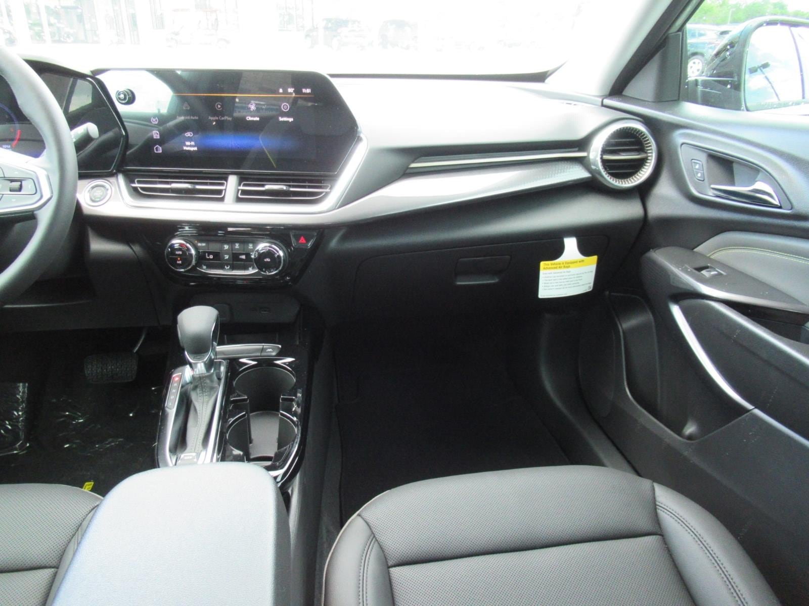 2026 Chevrolet Trax Activ - Photo 14
