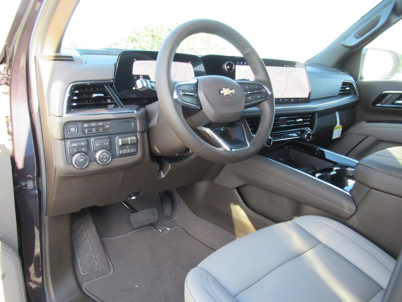2026 Chevrolet Tahoe LT - Photo 18
