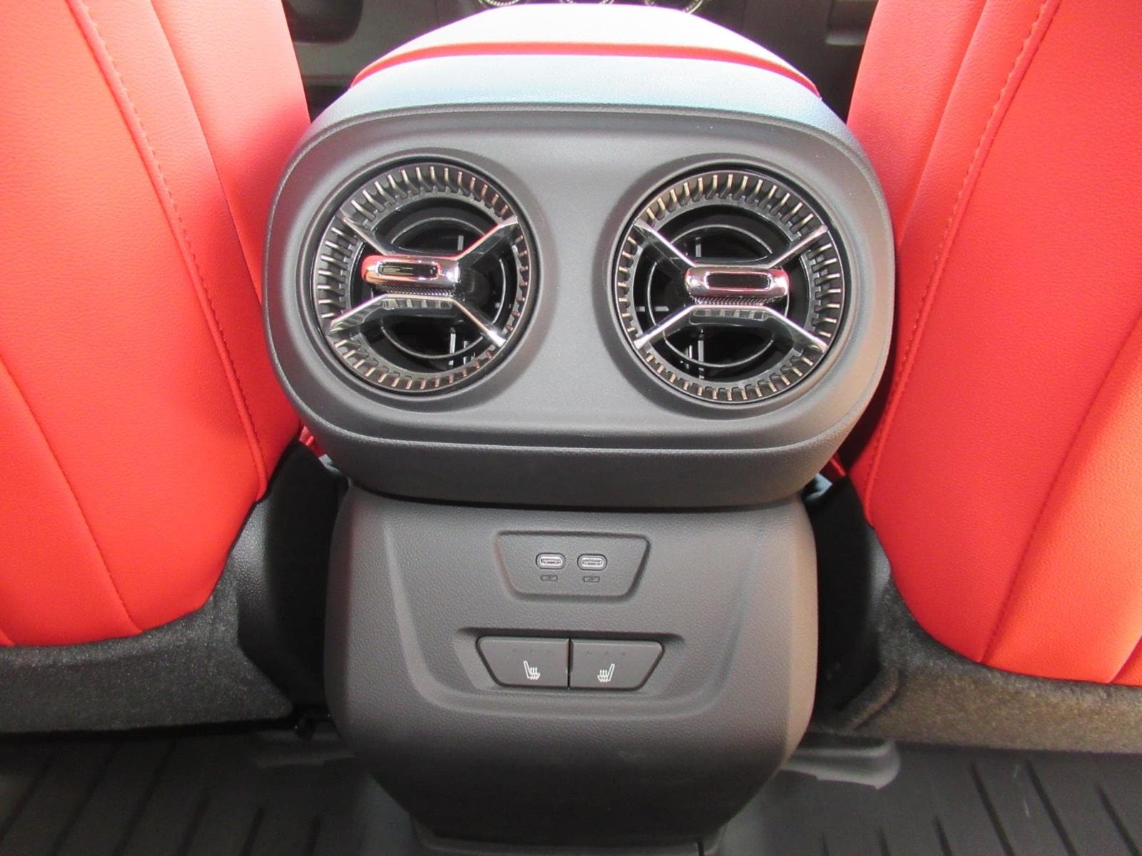 2026 Chevrolet Blazer EV SS - Photo 35