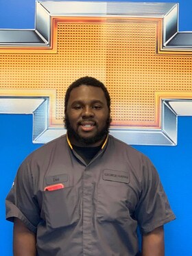 Staff member Davarreus Gibson from 2f6c215209ad