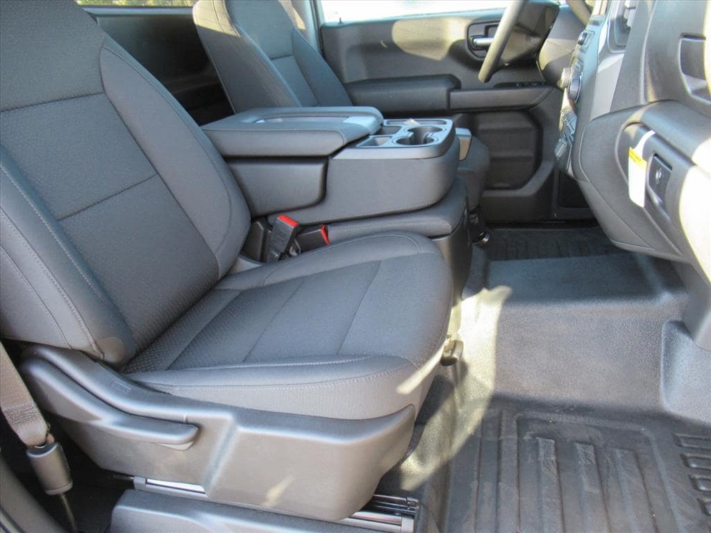 2025 Chevrolet Silverado 1500 Work Truck - Photo 10