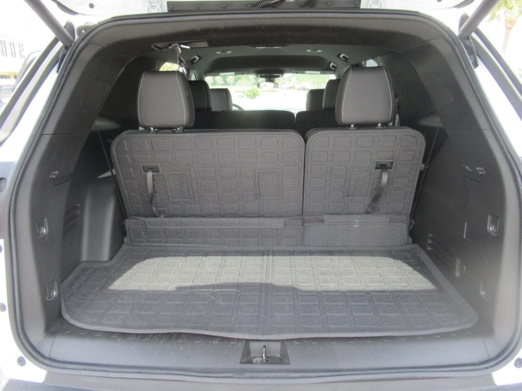 2023 Chevrolet Traverse 3LT - Photo 30