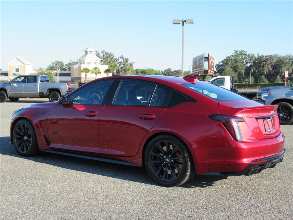 2025 Cadillac CT5 photo 4