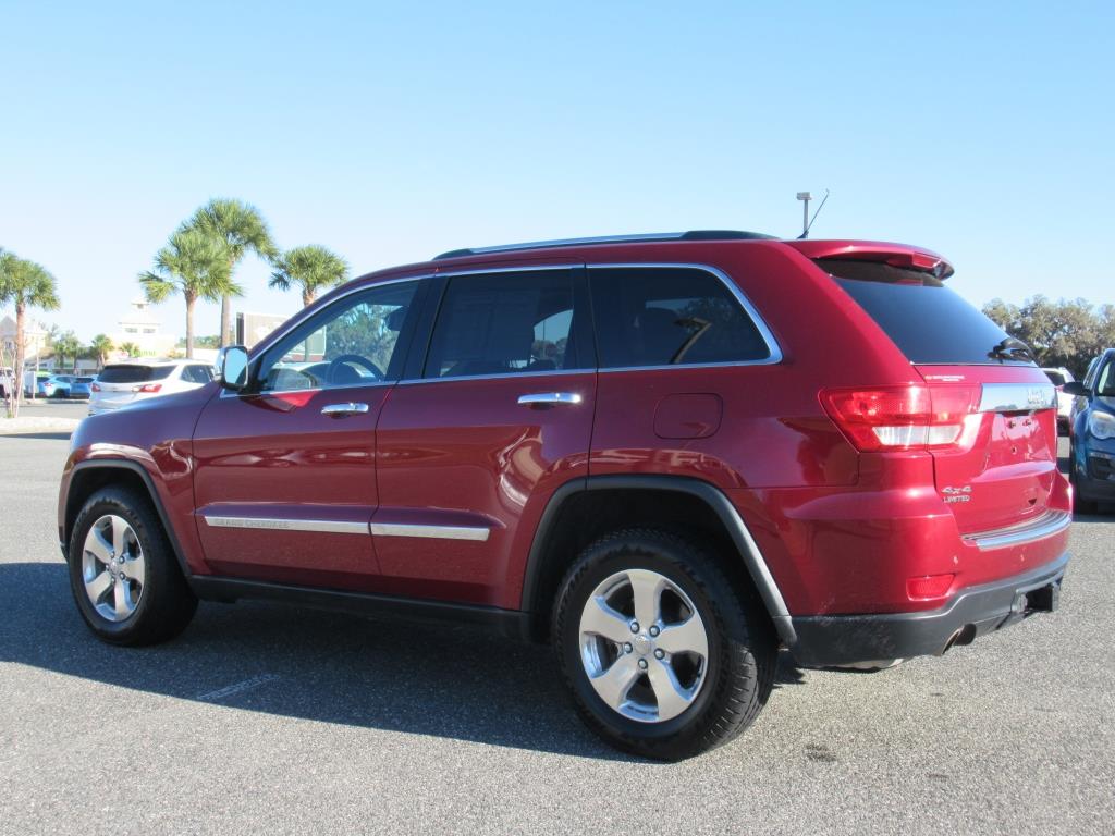 2013 Jeep Grand Cherokee Limited photo 4