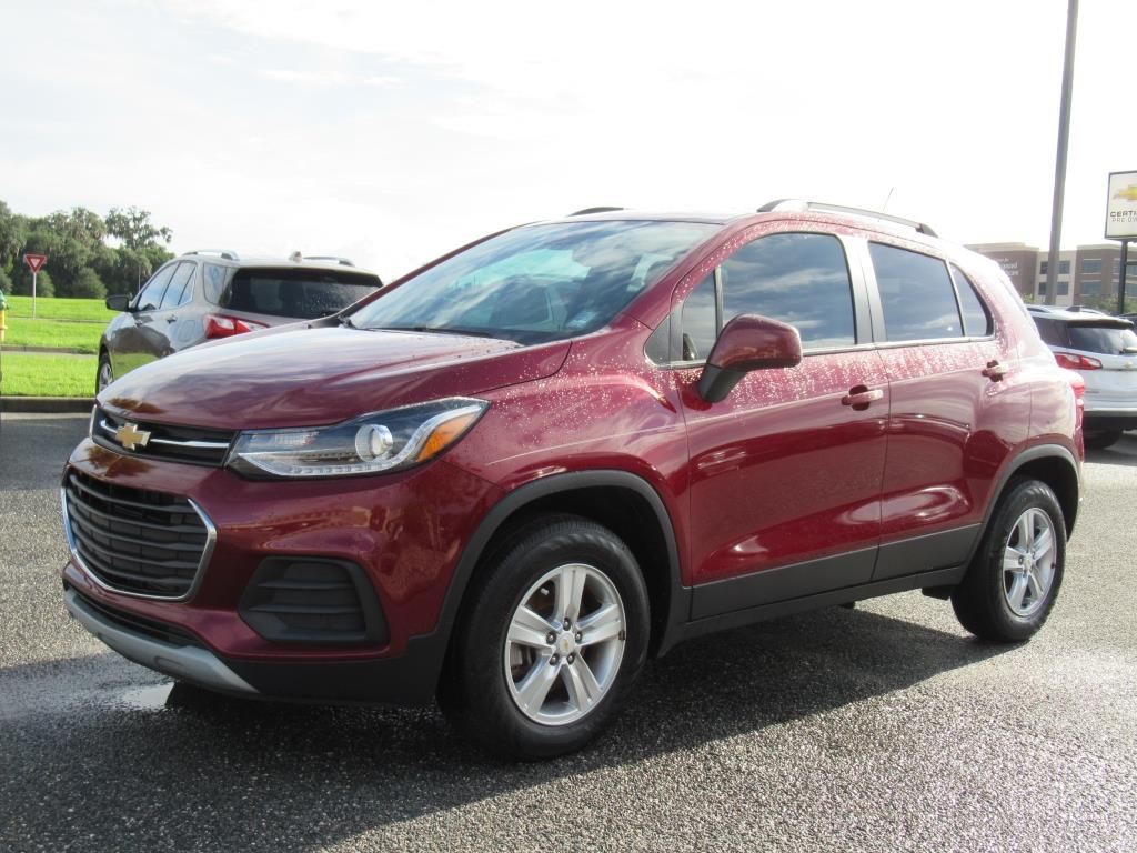 2022 Chevrolet Trax LT photo 3