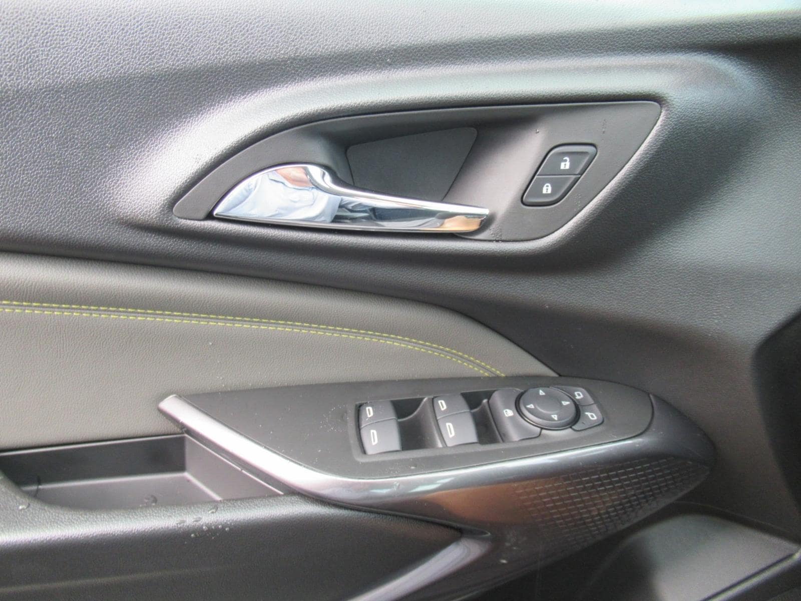 2026 Chevrolet Trax Activ - Photo 20
