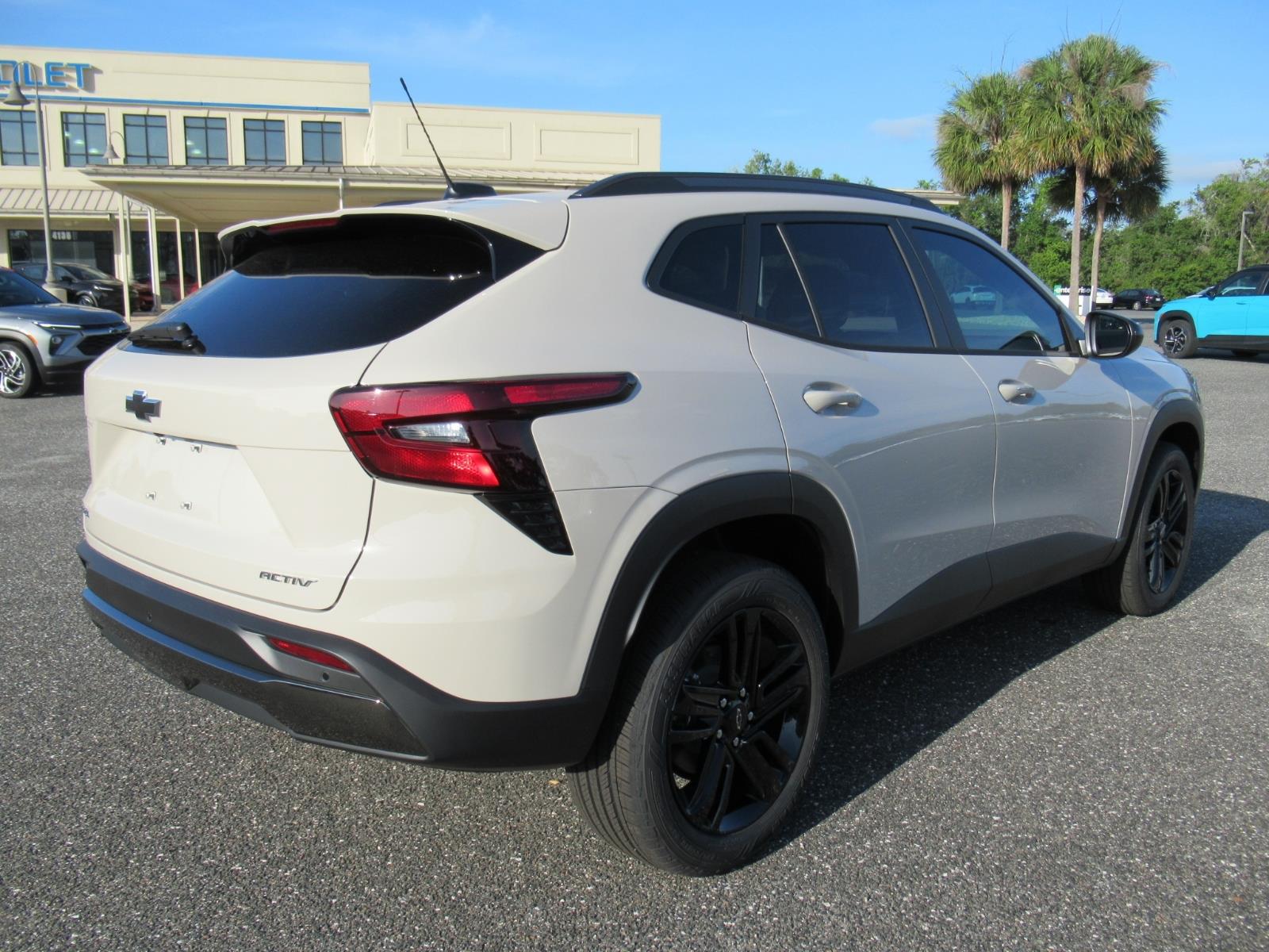 2026 Chevrolet Trax Activ - Photo 7