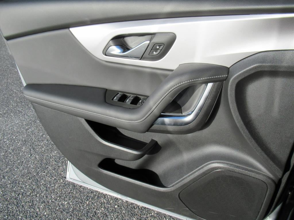 2025 Chevrolet Blazer 2LT - Photo 24