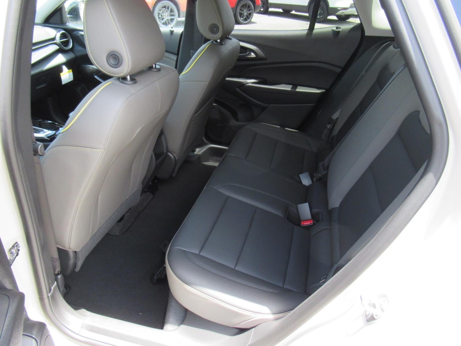 2026 Chevrolet Trax Activ - Photo 29