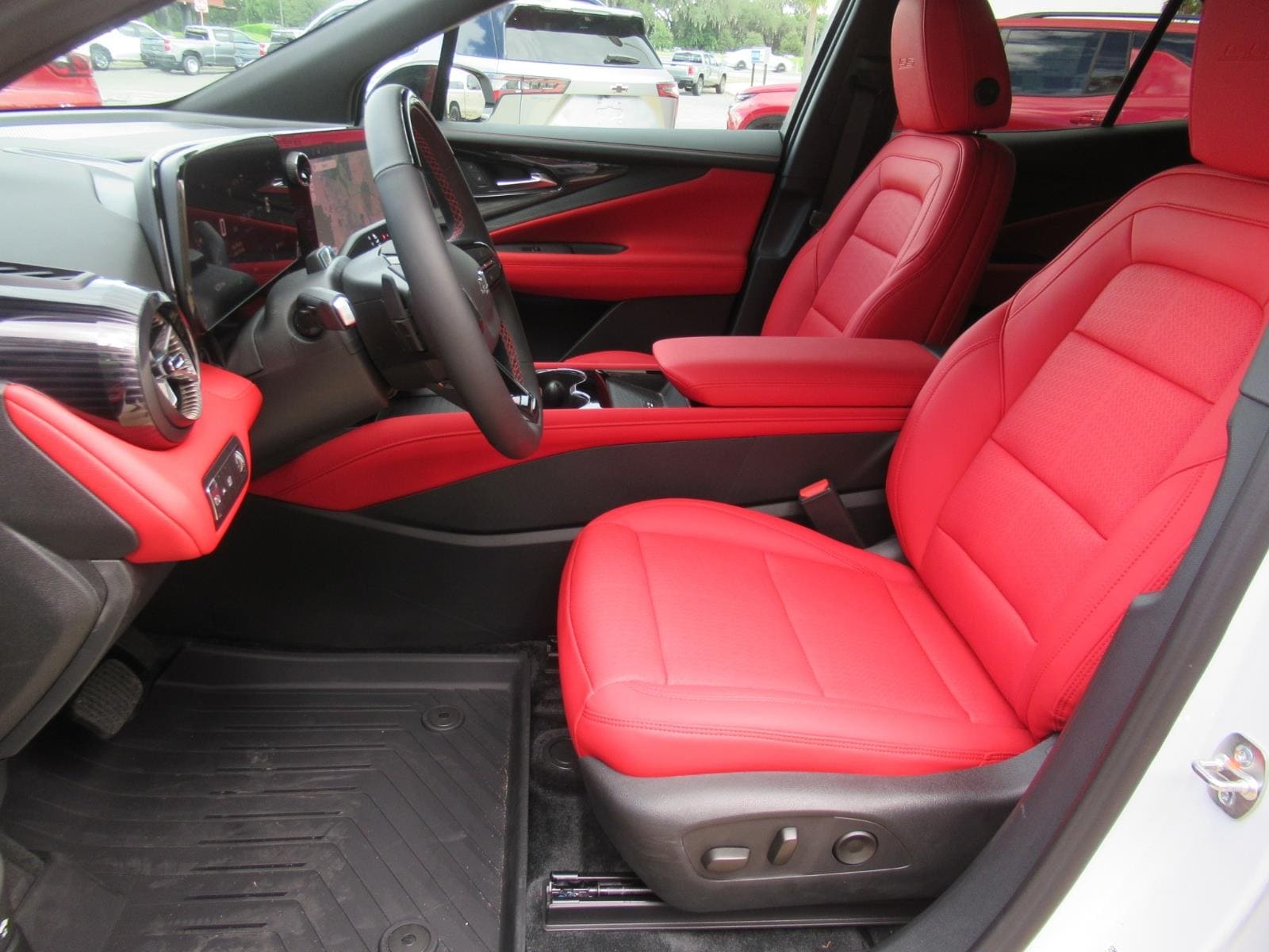 2026 Chevrolet Blazer EV SS - Photo 19