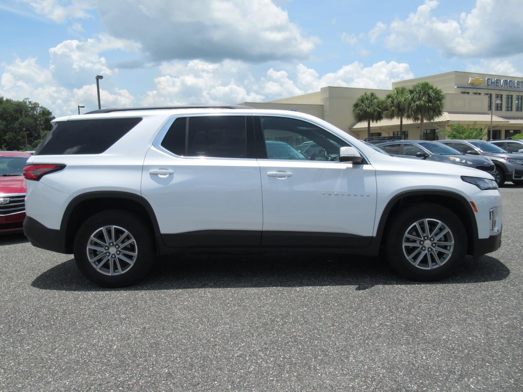 Used 2023 Chevrolet Traverse LT Cloth w/1LT SUV