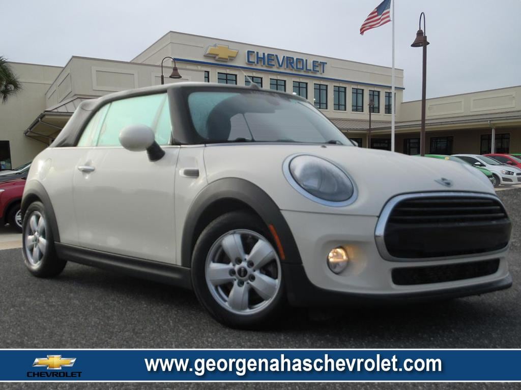 2016 MINI Cooper Base's photo