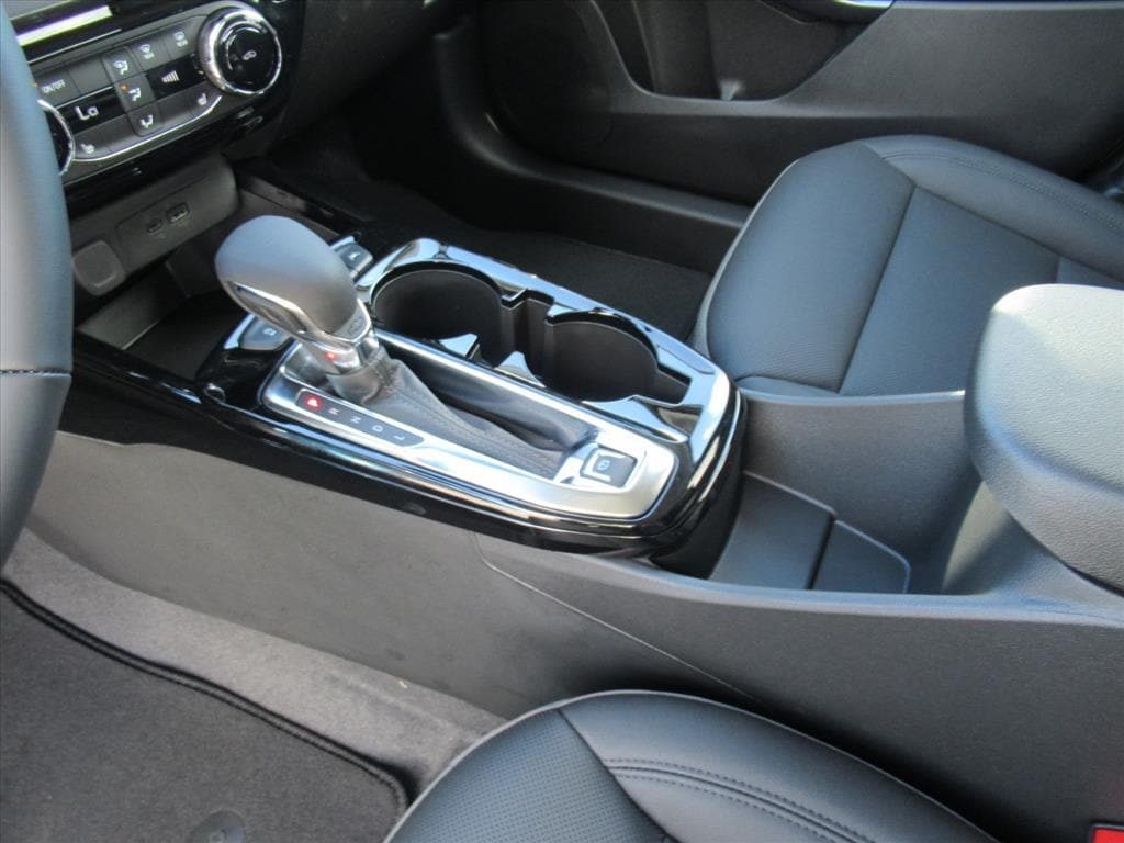 2026 Chevrolet Trax Activ - Photo 16