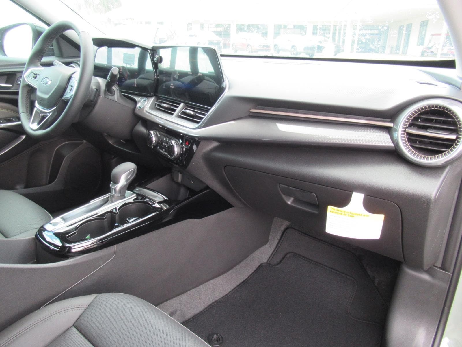 2026 Chevrolet Trax Activ - Photo 11