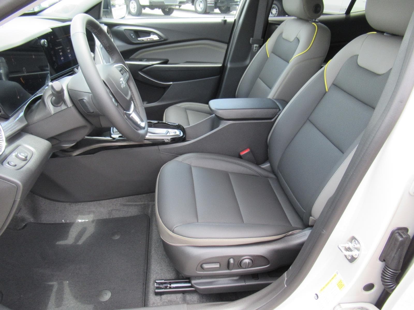 2026 Chevrolet Trax Activ - Photo 18
